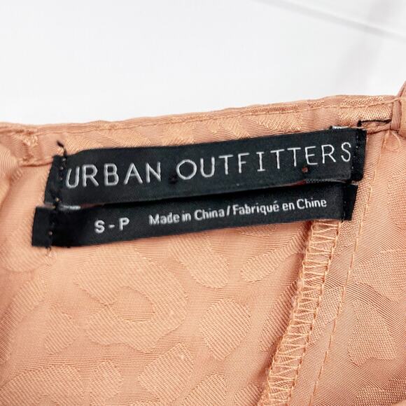 Urban Outfitters UO Leopard Jacquard Slip Dress Terracotta Mini Womens Sz Small - Picture 6 of 12